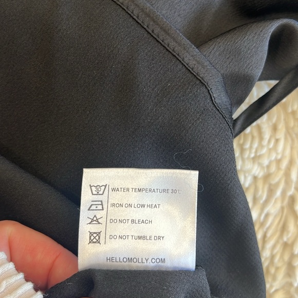 Hello Molly black strappy drape front cami tank top size 6 / medium NWT - Picture 6 of 6